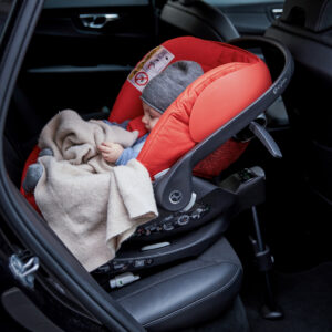 Siège auto et réhausseur