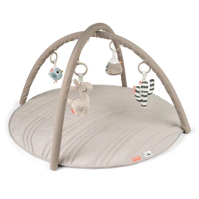 Tapis-deveil-Done-by-Deer-Lalee